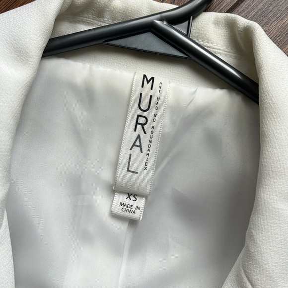 Mural Blazer Jacket - White - Picture 5 of 11